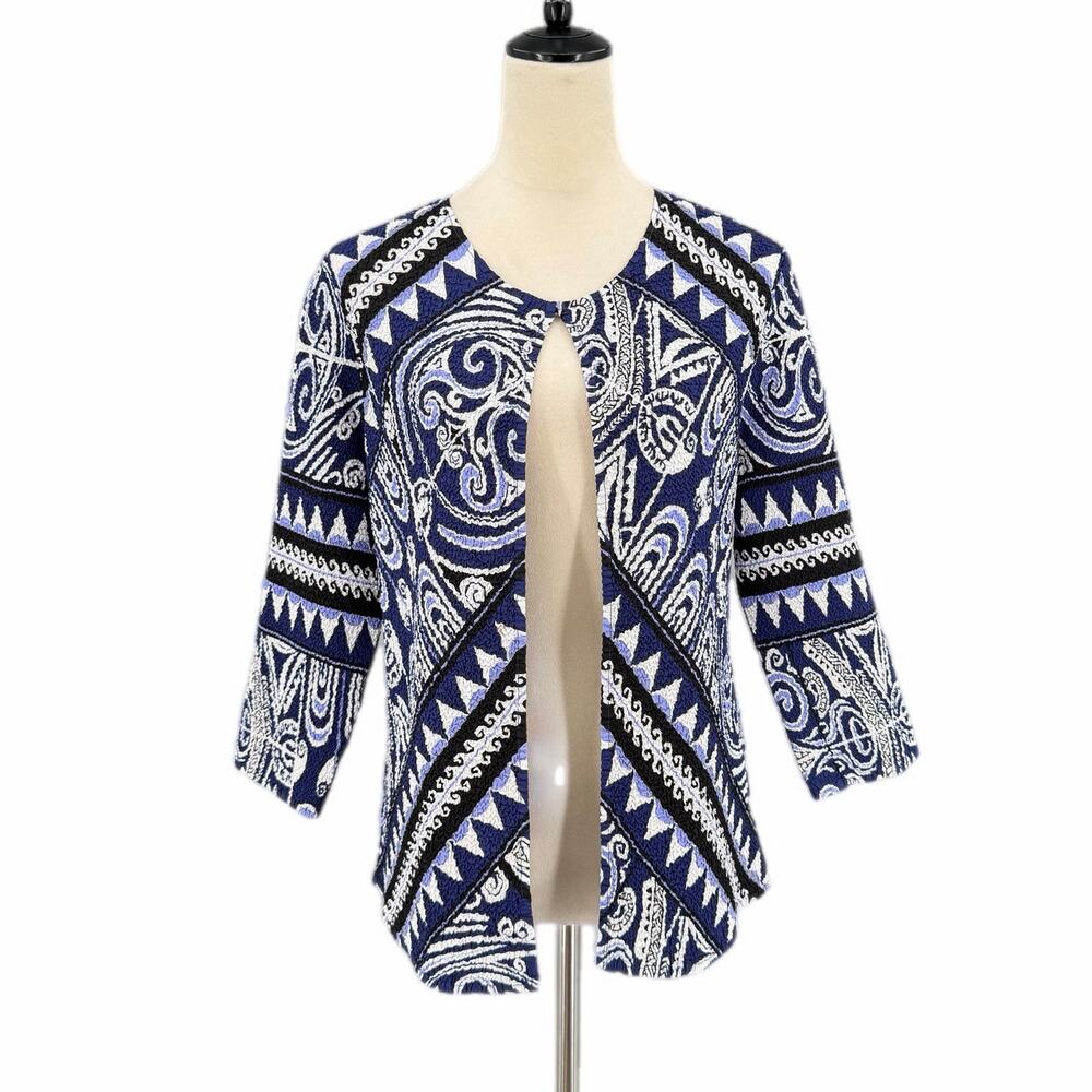Chico’s Travelers Sz 0 Navy White Textured Crinkle Geometric Lightweight Jacket